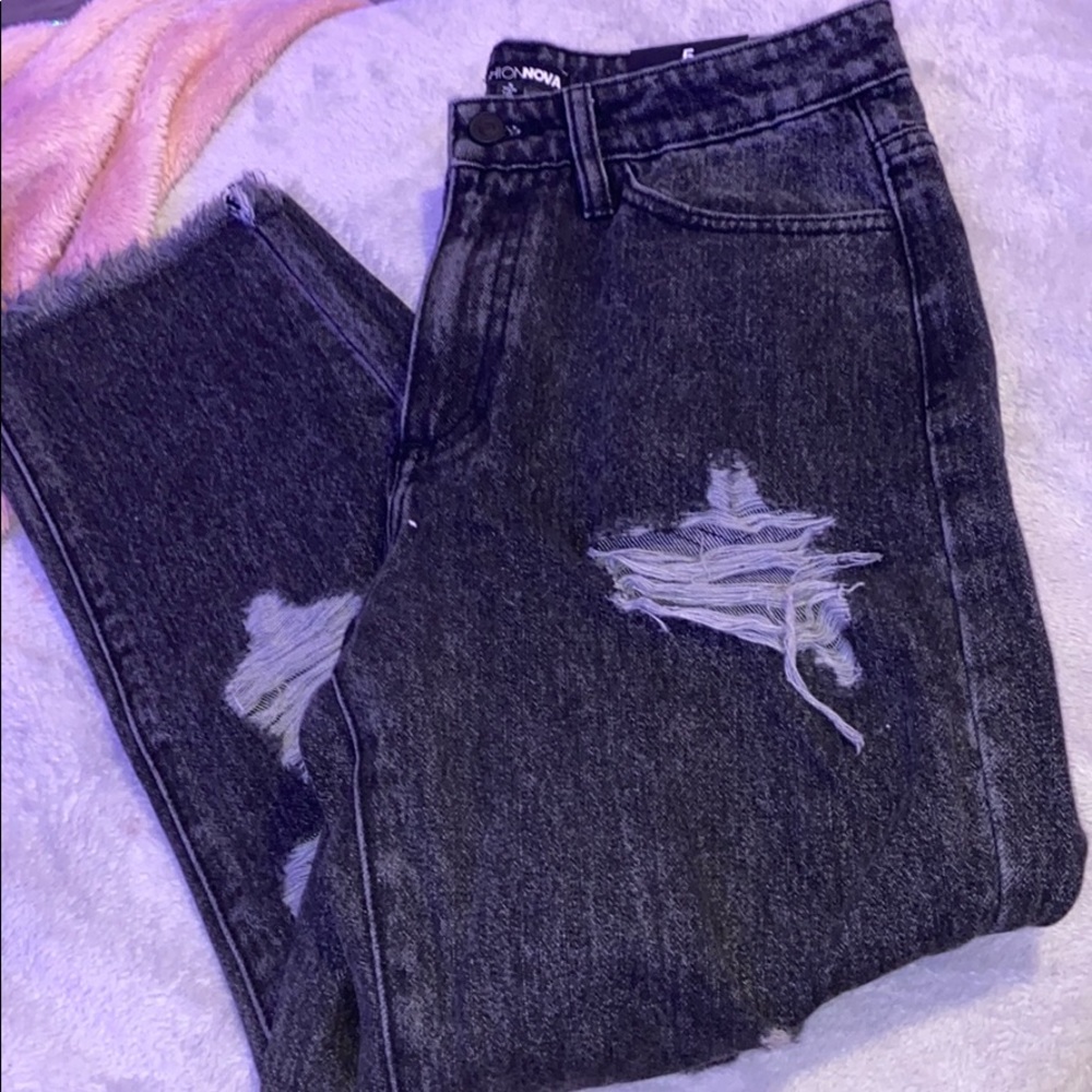 brand new fashion nova mom jeans